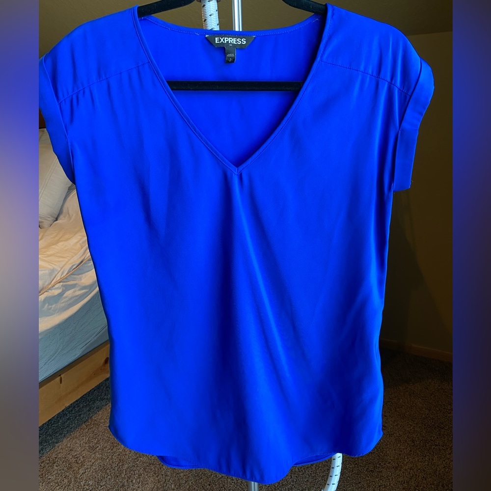 Women’s Express top